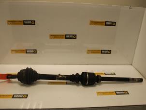 Gebruikte Homokineetas rechts-voor Peugeot 307 SW (3H) 2.0 HDi 110 FAP Prijs € 74,99 Margeregeling aangeboden door Van Gils Automotive