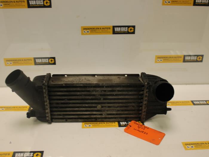Gebruikte Intercooler Peugeot 307 SW (3H) 2.0 HDi 110 FAP Prijs € 60,00 Margeregeling aangeboden door Van Gils Automotive