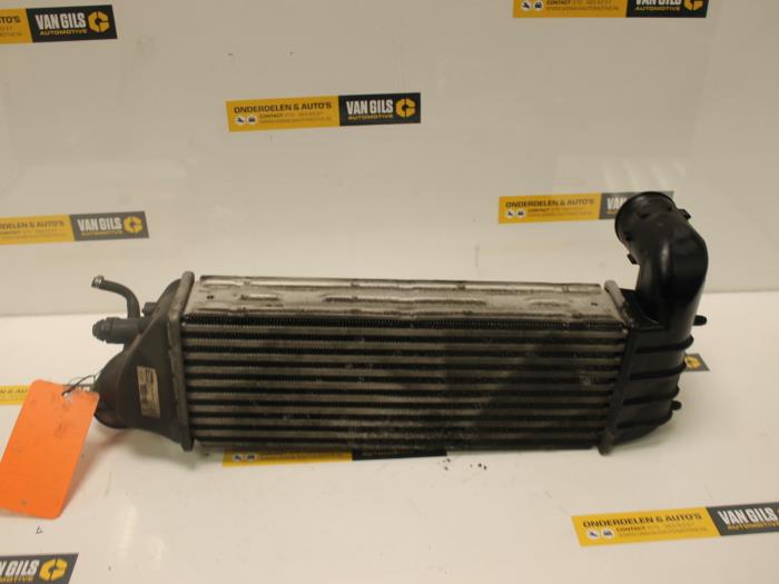 Gebruikte Intercooler Lancia Phedra 2.2 JTD 16V Prijs € 60,00 Margeregeling aangeboden door Van Gils Automotive
