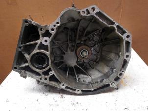 Gebruikte Versnellingsbak Suzuki SX4 S-Cross (JY) 1.6 16V Prijs € 500,00 Margeregeling aangeboden door Van Gils Automotive