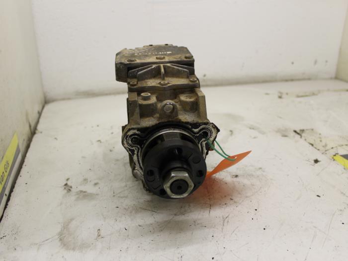 Gebruikte Dieselpomp Ford Mondeo III 2.0 TDCi 115 16V Prijs € 150,00 Margeregeling aangeboden door Van Gils Automotive