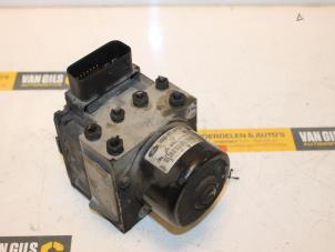 Gebruikte ABS Pomp Ford Focus 1 1.8 TDdi Prijs € 75,00 Margeregeling aangeboden door Van Gils Automotive