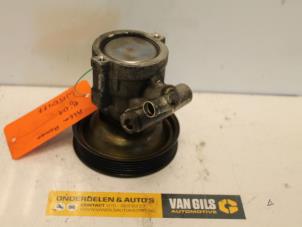 Gebruikte Servopomp Alfa Romeo 156 Sportwagon (932) 2.0 Twin Spark 16V Prijs € 60,00 Margeregeling aangeboden door Van Gils Automotive