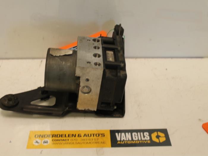 Renault Grand Scenic ABS pump Renault Grand Scenic 8200344605 O139934 4
