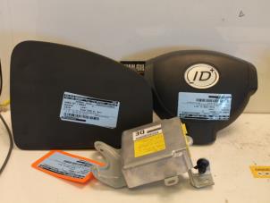 Gebruikte Module + Airbag Set Daihatsu Sirion 2 (M3) 1.0 12V DVVT Prijs € 249,00 Margeregeling aangeboden door Van Gils Automotive