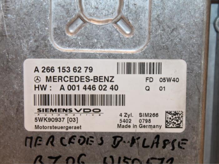 Computer Motormanagement van een Mercedes-Benz B (W245,242) 1.7 B-170 16V 2006