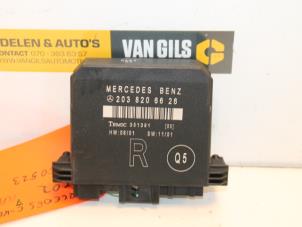 Gebruikte Sam module Mercedes C (W203) 2.6 C-240 V6 18V Prijs € 50,00 Margeregeling aangeboden door Van Gils Automotive