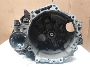 Gebruikte Versnellingsbak Skoda Octavia (1U2) 2.0 SLX Prijs € 375,00 Margeregeling aangeboden door Van Gils Automotive