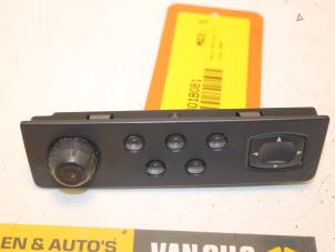 Gebruikte Navigatie bedienings paneel Renault Espace (JK) 2.0 16V Turbo Prijs € 45,00 Margeregeling aangeboden door Van Gils Automotive