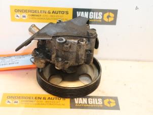 Gebruikte Servopomp Peugeot Partner (GC/GF/GG/GJ/GK) 1.6 HDI 75 16V Prijs € 44,00 Margeregeling aangeboden door Van Gils Automotive