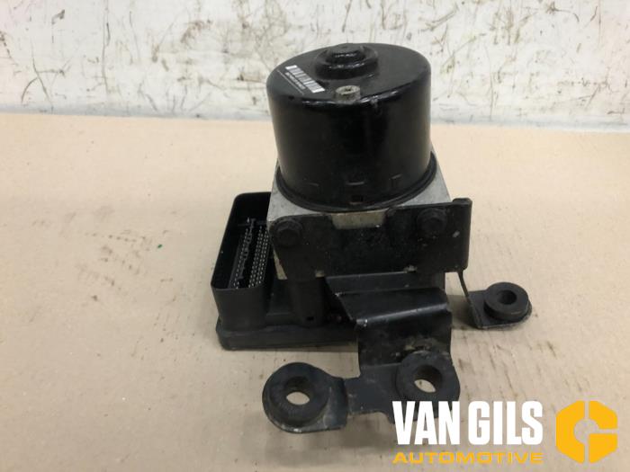 Gebruikte ABS Pomp Seat Toledo (1M2) 1.6 16V Prijs € 25,00 Margeregeling aangeboden door Van Gils Automotive
