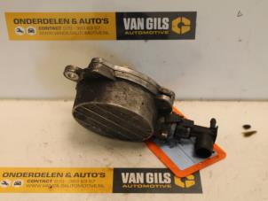 Gebruikte Vacuumpomp (Diesel) Renault Avantime (DE0) 2.2 dCi 16V Prijs € 65,00 Margeregeling aangeboden door Van Gils Automotive