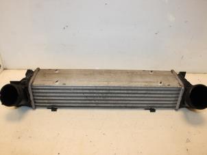 Gebruikte Intercooler BMW 3 serie (E90) 320d 16V Prijs € 110,00 Margeregeling aangeboden door Van Gils Automotive