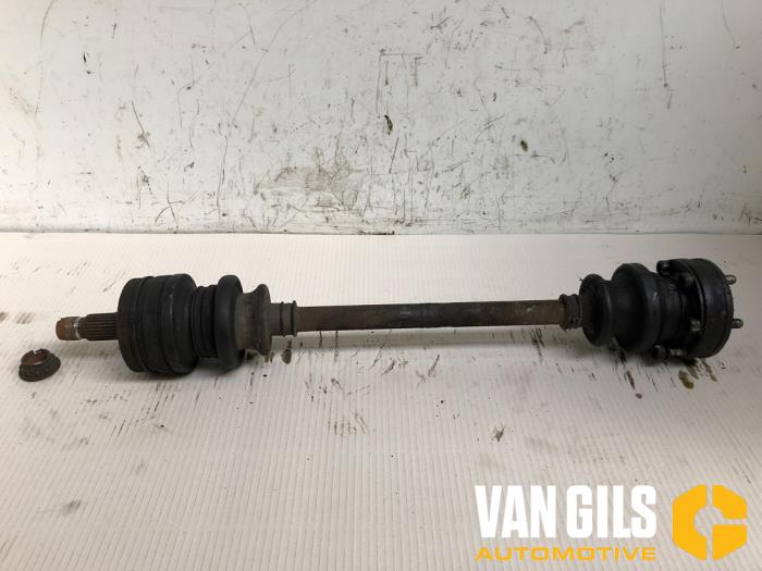 Gebruikte Aandrijfas links-achter Mercedes C (W202) 1.8 C-180 16V Prijs € 49,00 Margeregeling aangeboden door Van Gils Automotive