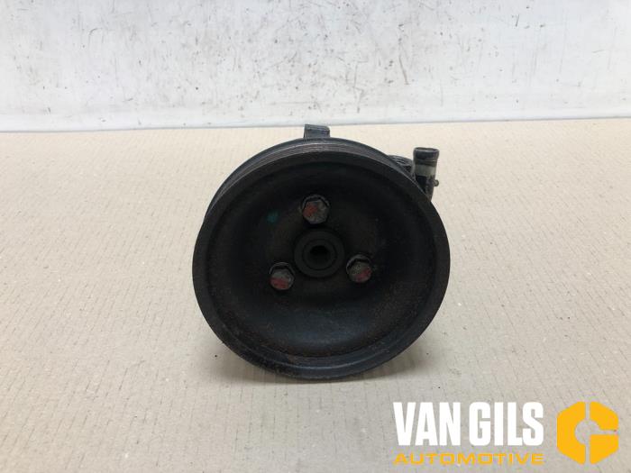 Gebruikte Pomp Servo Alfa Romeo 156 (932) 1.9 JTD Prijs € 60,00 Margeregeling aangeboden door Van Gils Automotive