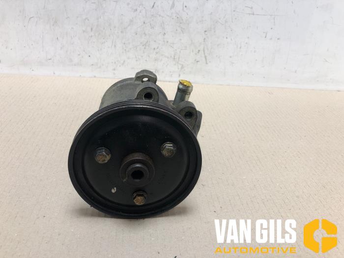 Gebruikte Pomp Servo Renault Megane Scénic (JA) 1.6 RT Prijs € 60,00 Margeregeling aangeboden door Van Gils Automotive