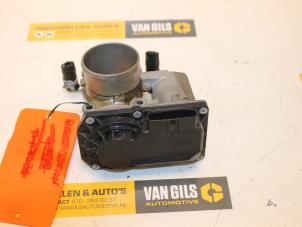 Gebruikte Gasklephuis Opel Agila (B) 1.0 12V Prijs € 136,00 Margeregeling aangeboden door Van Gils Automotive