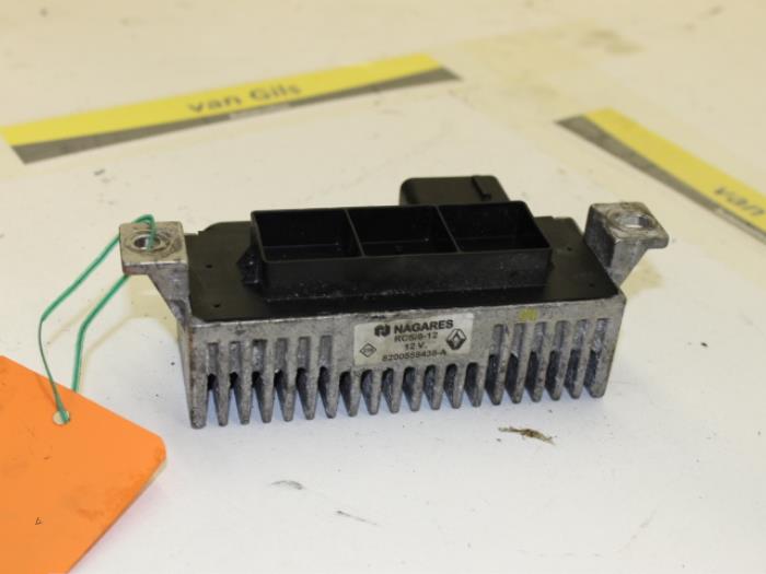 Glow plug relay Renault Master Van Gils Automotive