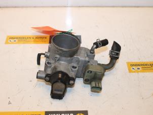 Gebruikte Gasklephuis Suzuki Baleno (GC/GD) 1.6 16V Prijs € 65,00 Margeregeling aangeboden door Van Gils Automotive