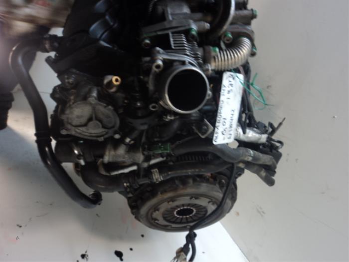 Gebruikte Motor Alfa Romeo 147 (937) 1.9 JTD 115 Prijs € 405,00 Margeregeling aangeboden door Van Gils Automotive