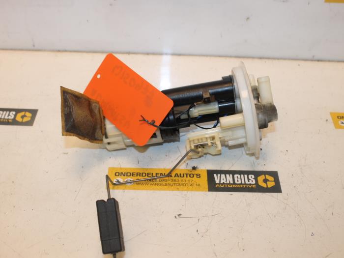 Gebruikte Benzinepomp Daihatsu YRV (M2) 1.3 16V DVVT Prijs € 25,00 Margeregeling aangeboden door Van Gils Automotive