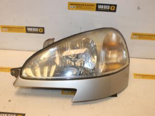 Gebruikte Linker Koplamp Chevrolet Tacuma 1.8 Pure,SE,SX Prijs € 65,00 Margeregeling aangeboden door Van Gils Automotive