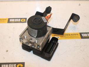 Gebruikte ABS Pomp Ford Focus 2 1.6 TDCi 16V 110 Prijs € 75,00 Margeregeling aangeboden door Van Gils Automotive