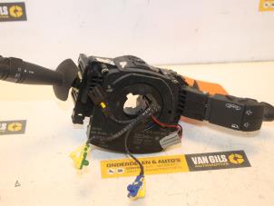 Gebruikte Licht + Raw Schakelaar Renault Laguna II (BG) 1.8 16V Prijs € 50,00 Margeregeling aangeboden door Van Gils Automotive