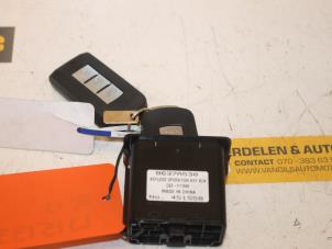 Gebruikte Kontaktslot + Sleutel Mitsubishi Outlander (GF/GG) 2.0 16V PHEV 4x4 Prijs € 110,00 Margeregeling aangeboden door Van Gils Automotive