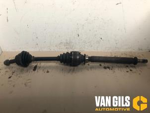 Gebruikte Cardanas rechts-voor (VWA) Alfa Romeo 147 (937) 1.6 HP Twin Spark 16V Prijs € 74,99 Margeregeling aangeboden door Van Gils Automotive