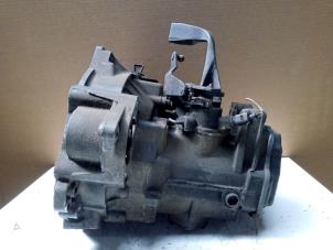 Gebruikte Versnellingsbak Seat Toledo (1M2) 1.8 20V Prijs € 275,00 Margeregeling aangeboden door Van Gils Automotive