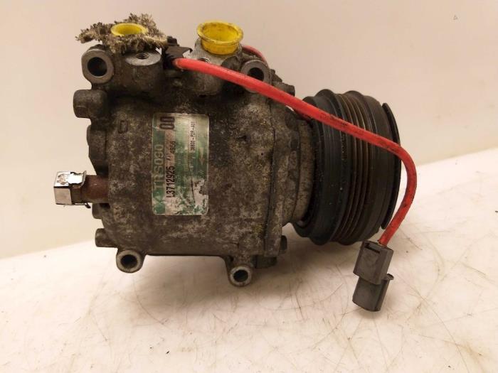 Gebruikte Aircopomp Honda Civic (EJ/EK) 1.4iS 16V Prijs € 35,00 Margeregeling aangeboden door Van Gils Automotive