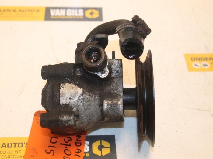 Gebruikte Pomp Servo Hyundai Atos 1.0 12V Prijs € 60,00 Margeregeling aangeboden door Van Gils Automotive