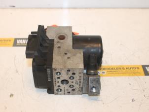 Gebruikte ABS Pomp Mercedes S (W220) 3.2 S-320 CDI 24V Prijs € 75,00 Margeregeling aangeboden door Van Gils Automotive