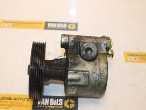 Gebruikte Pomp Servo Renault Megane Scenic Prijs € 60,00 Margeregeling aangeboden door Van Gils Automotive