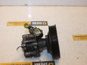 Gebruikte Stuurpomp Alfa Romeo 147 (937) 1.6 HP Twin Spark 16V Prijs € 60,00 Margeregeling aangeboden door Van Gils Automotive