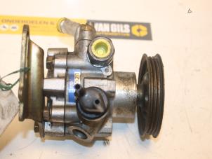 Gebruikte Pomp Servo Daihatsu Gran Move 1.6 16V Prijs € 60,00 Margeregeling aangeboden door Van Gils Automotive