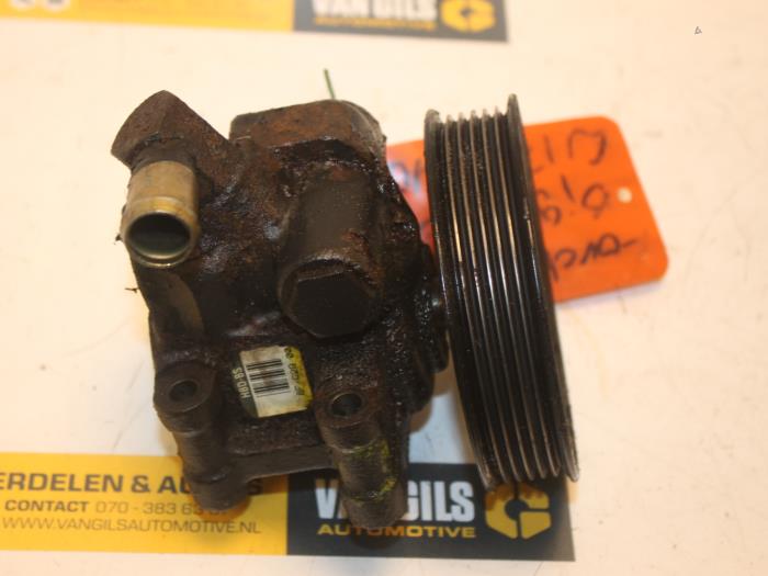 Gebruikte Pomp Servo Ford Ka I 1.3i Prijs € 60,00 Margeregeling aangeboden door Van Gils Automotive