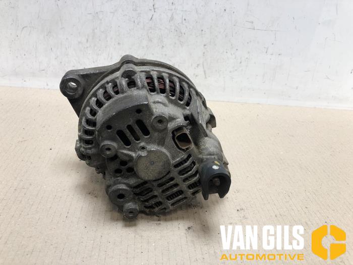 Dynamo van een Chrysler Neon II 2.0 16V LE,SE,CS,Sport 2000