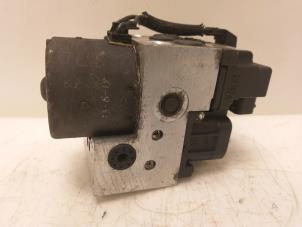 Gebruikte ABS Pomp Renault Espace (JE) 3.0i V6 24V Prijs € 75,00 Margeregeling aangeboden door Van Gils Automotive