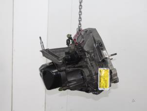 Gebruikte Versnellingsbak Renault Megane II Grandtour (KM) 1.5 dCi 85 Prijs € 450,00 Margeregeling aangeboden door Van Gils Automotive