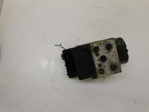 Gebruikte ABS Pomp Alfa Romeo 156 (932) 1.8 Twin Spark 16V Prijs € 75,00 Margeregeling aangeboden door Van Gils Automotive