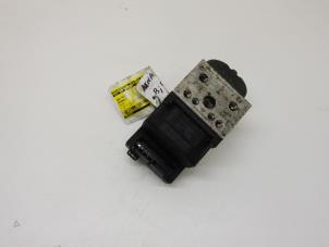 Gebruikte ABS Pomp Renault Clio II (BB/CB) 1.4 16V Prijs € 75,00 Margeregeling aangeboden door Van Gils Automotive