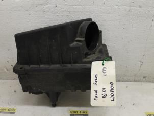 Gebruikte Luchtfilterhuis Ford Focus 1 Wagon 1.8 Tddi Prijs € 55,00 Margeregeling aangeboden door Van Gils Automotive