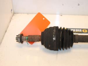 Gebruikte Cardanas rechts-voor (VWA) Dacia Logan MCV (KS) 1.6 16V Prijs € 82,00 Margeregeling aangeboden door Van Gils Automotive