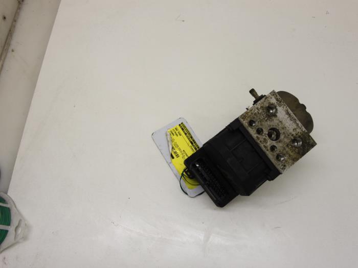 Gebruikte ABS Pomp Citroen Xsara (N1) 1.9 D Prijs € 25,00 Margeregeling aangeboden door Van Gils Automotive