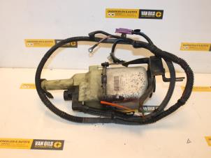 Gebruikte Servo Elektrisch Opel Astra G (F08/48) 1.6 Prijs € 125,00 Margeregeling aangeboden door Van Gils Automotive