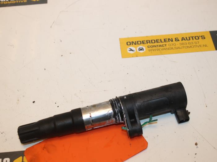 Gebruikte Pen Bobine Dacia Logan MCV I (KS) 1.6 16V Prijs € 30,00 Margeregeling aangeboden door Van Gils Automotive