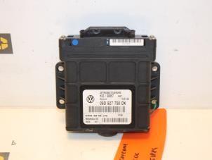 Gebruikte Computer Automatische Bak Porsche Cayenne (9PA) 4.5 S V8 32V Prijs € 100,00 Margeregeling aangeboden door Van Gils Automotive