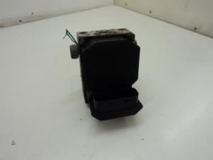 Gebruikte ABS Pomp Fiat Stilo (192A/B) 1.9 JTD 115 3-Drs. Prijs € 75,00 Margeregeling aangeboden door Van Gils Automotive